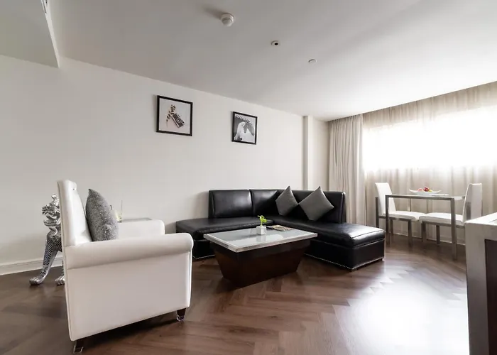 Night Hotel Bangkok - Sukhumvit 15